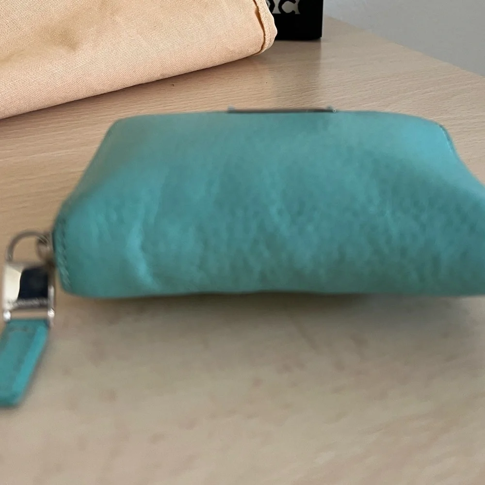 TIFFANY & Co. blue zip around wallet Italy
